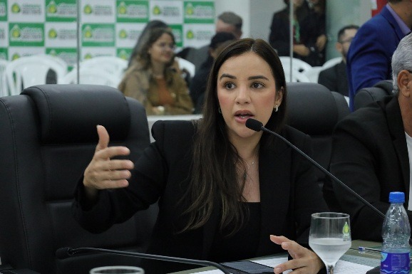 Carol Dantas tem mais três Projetos de Lei aprovados pela Câmara Municipal de Boa Vista