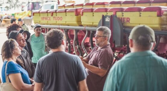 Professores e acadêmicos do Amazonas conhecem práticas e tecnologias inovadoras no setor agrícola de Boa Vista