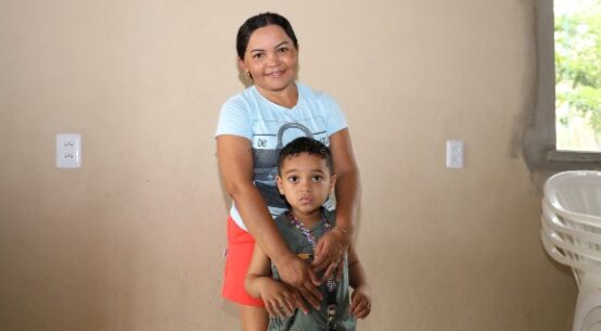 Avó conquista guarda do neto com autismo após atendimento da DPE-RR