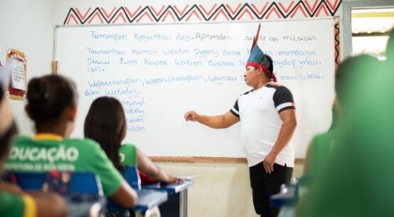Convocados de seletivos da Educação devem entregar documentação a partir de quinta-feira