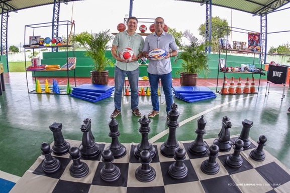 Prefeito Arthur Henrique inicia entrega de mais de 42 mil itens esportivos para escolas de Boa Vista