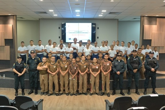 Reconhecimento: ALE-RR aprova entrega da comenda Orgulho de Roraima a policiais militares de Mucajaí