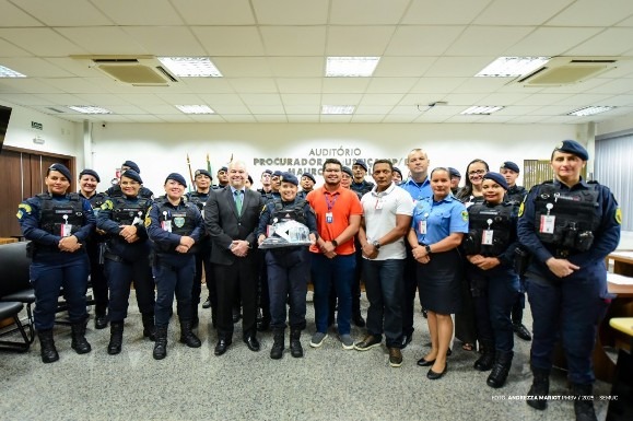 Patrulha Maria da Penha recebe equipamentos eletrônicos para reforçar atendimento às vítimas de violência doméstica