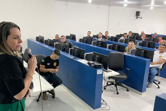 FraudBase: Polícia Civil capacita 50 policiais para uso do sistema no combate a fraudes eletrônicas