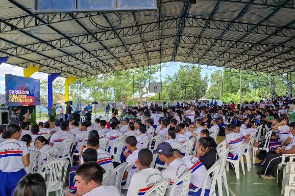 Setrabes realiza mesa redonda para fortalecer enfrentamento às drogas em Roraima