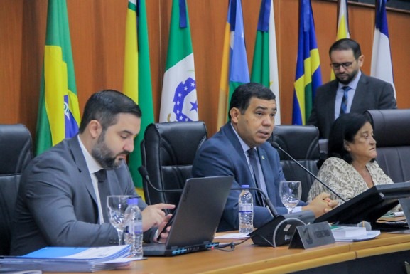 Extinção: ALE-RR cria comissão especial para acompanhar situação dos servidores da Cerr