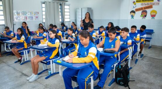 Rede Municipal de Ensino retoma aulas com planejamento, novos uniformes e foco na aprendizagem