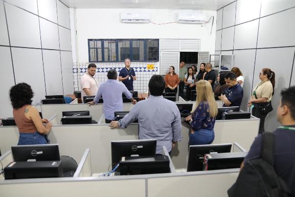 Parceria garante ao IFRR oferta de especialização em saúde e implantação de laboratório no CBV