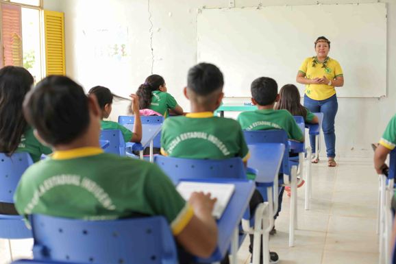 Dia Estadual do Professor Indígena reforça compromisso com educação intercultural e direitos dos povos originários