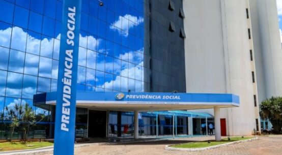 Aposentados podem aderir a acordo para devolução de descontos indevidos a partir desta sexta-feira
