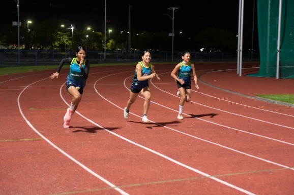 Jogos Escolares: etapa de Atletismo reúne mais de 2 mil atletas no Parque Anauá
