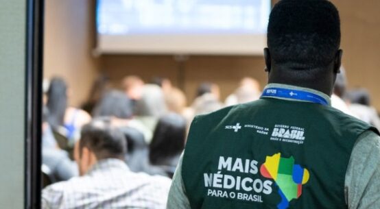 Mais Médicos: Roraima recebe 12 novos profissionais para reforçar o atendimento em áreas vulneráveis e territórios indígenas