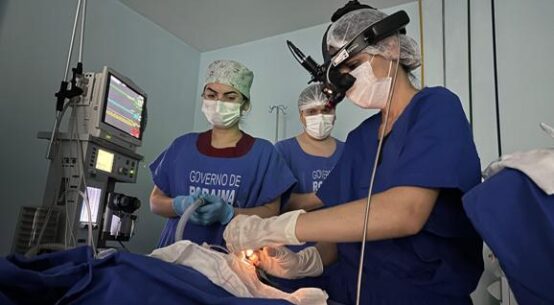 Maternidade faz primeira cirurgia oftalmológica a laser em recém-nascido indígena com equipe própria