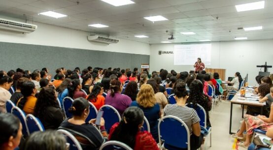Merendeiras da Rede Municipal participam de capacitação para aprimorar preparo e qualidade da alimentação escolar