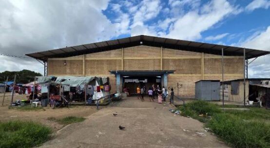 MPRR realiza diligência em abrigo ocupado por indígenas da etnia Warao em Boa Vista