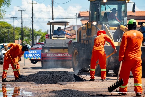 Prefeitura avança com Operação Tapa-Buraco em diversos bairros de Boa Vista