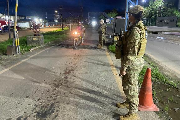 Operação Protetor de Divisas e Fronteiras: PCRR reforça presença na fronteira de Pacaraima e apreende veículos e mercadorias ilegais