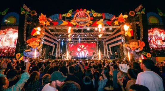 São João no Parque Anauá: três atrações nacionais agitam segunda noite do evento