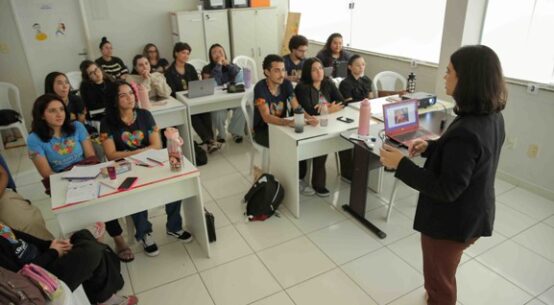 Servidores do Teamarr concluem capacitação em ABA para qualificar atendimentos a autistas