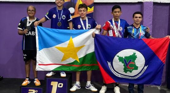 Ythan Diego fecha com ouro na categoria mirim e nas duplas dos Jogos Escolares de Roraima