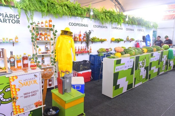 Economia criativa: ambiente de negócios e integração internacional fortalecem a Expoferr Show 2025