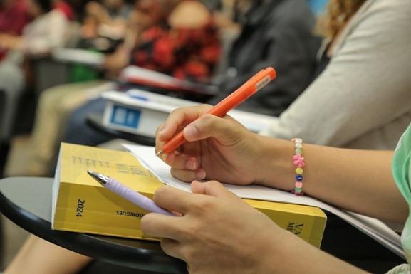 Revisão de conteúdo: Escolegis promove aulão gratuito para concurso público da saúde de Boa Vista