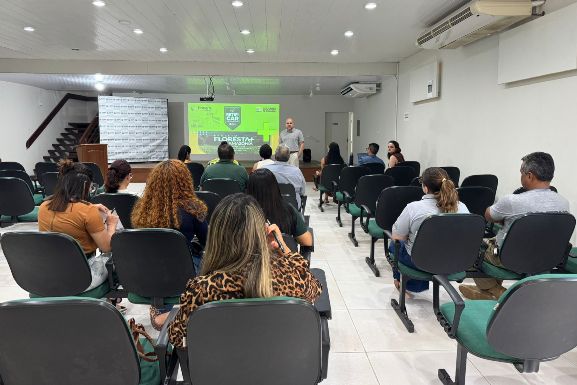 Reunião define ações iniciais do projeto RetifiCAR em Roraima