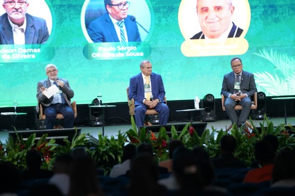 IV CATC: Painel discute caminhos entre preservação e desenvolvimento na Amazônia