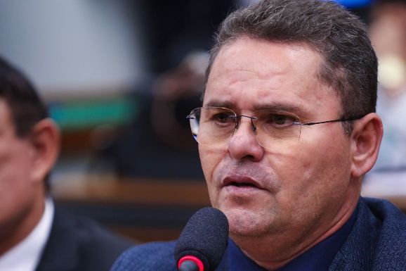 Albuquerque repudia ação do ICMBio contra pescadores de Roraima