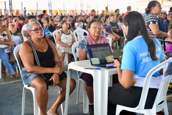 Governo de Roraima realiza novo mutirão de entregas do Cesta da Família em Boa Vista