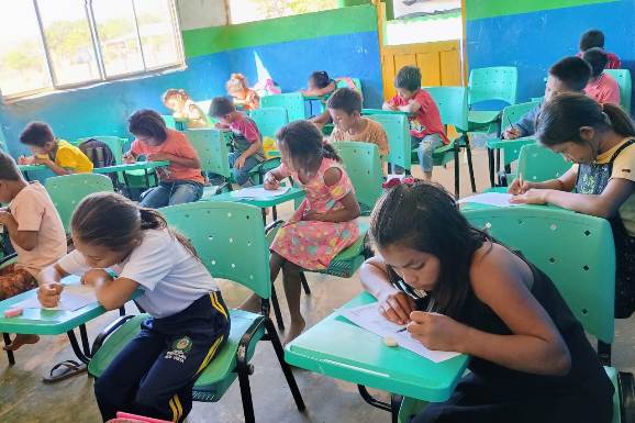 Seed lança edital para contratação temporária de profissionais indígenas para ano letivo de 2026