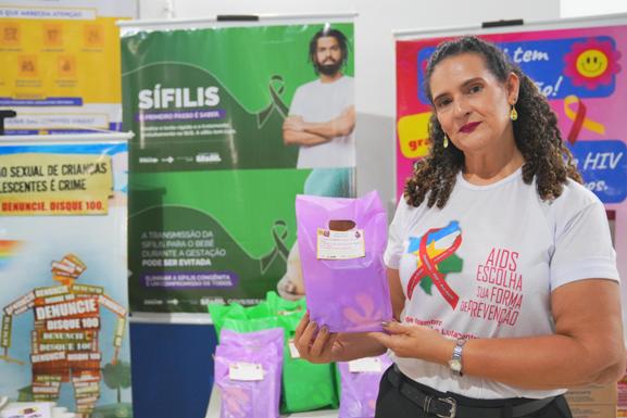 Sesau amplia oferta de testagem rápida e insumos de prevenção na Expoferr Show