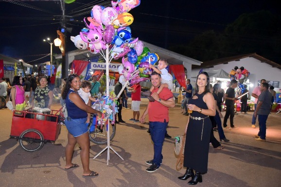 Economia popular: trabalhadores ambulantes da Expoferr Show lucram até 200% a mais durante evento