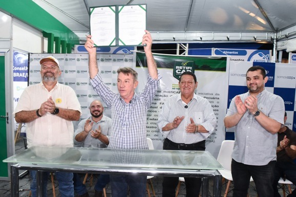 Governo de Roraima firma protocolo de cooperação com instituto para projetos de pesquisa