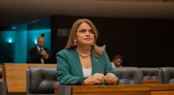 Helena Lima propõe regras mais rígidas para concessão de benefícios sociais a estrangeiros