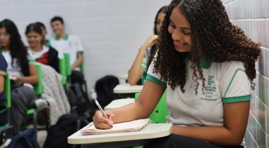 IFRR/Zona Oeste oferta mais de 100 vagas em cursos técnicos em Administração, Design Gráfico e Publicidade