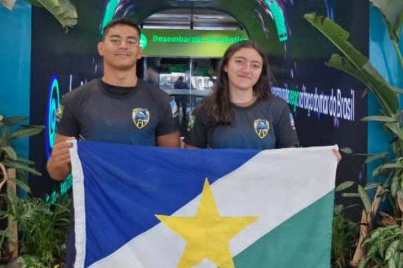 Águas Abertas: Joan Peñaloza e Ana Clara Barros disputarão três competições em Salvador-BA