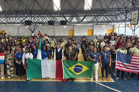 Jogos de integração movimentam escola com esporte, cultura e protagonismo estudantil em Roraima