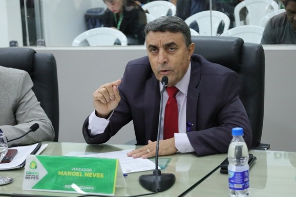 Vereador propõe criação de programa para reduzir excesso de telas entre crianças e adolescentes