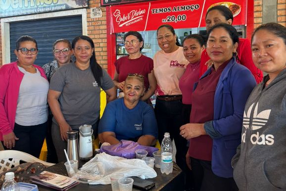 Procuradoria da Mulher promove ação de conscientização dentro dos ônibus de Boa Vista e no Centro Comercial Caxambu