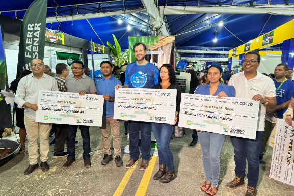 Sebrae-RR articula entrega de mais de R$ 3,4 milhões em crédito durante o Caroebe Agroshow