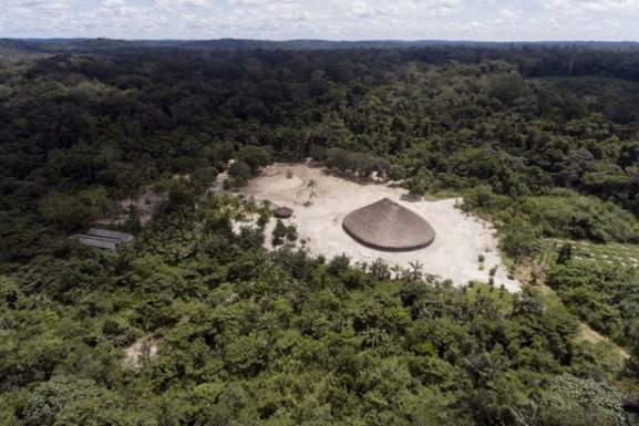 Senado aprova marco temporal e busca saída para mineração em terras indígenas