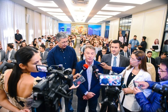 Antecipado: governador Antonio Denarium anuncia salário de dezembro e segunda parcela do 13º para dia 22