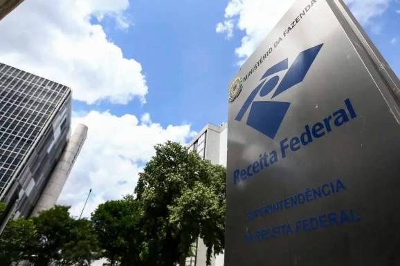Isenção do IR até R$ 5 mil reacende debate sobre taxação de dividendos