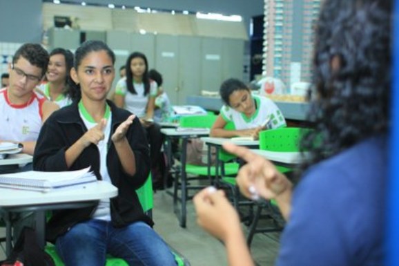 IFRR lança consulta pública para regulamentação de programa de monitoria estudantil