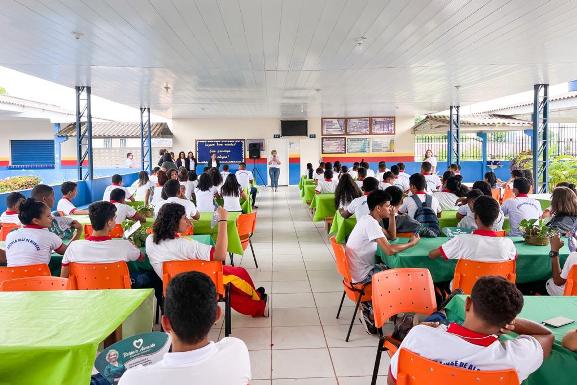 Rorainópolis: Estudantes recebem orientações sobre violência doméstica pela Procuradoria Especial da Mulher