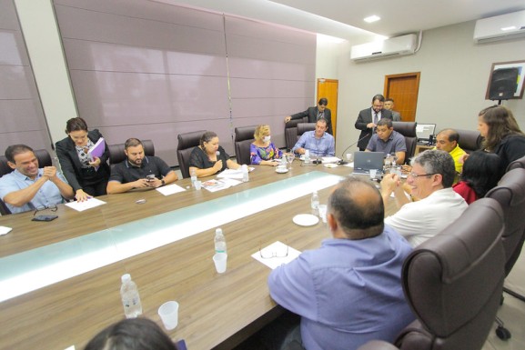 Deputados aprovam alterações em lei sobre taxas aplicadas pelo Iteraima