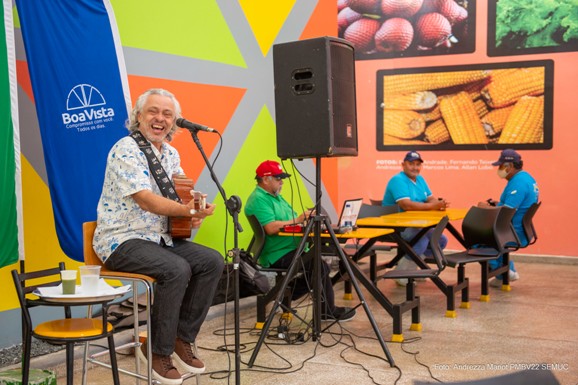 Fim de semana tem Família na Praça, Conexão Musical, Lago do Cisnes no Teatro Municipal e muito mais