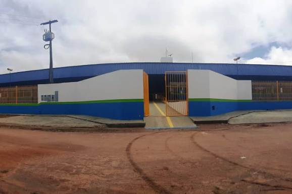 Mucajaí: Governo de Roraima entrega escola revitalizada na Vila Apiaú