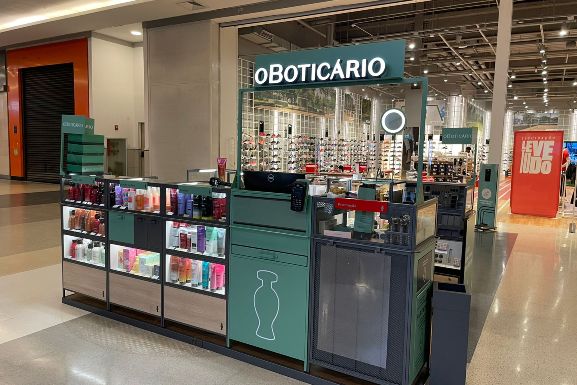 O Boticário passa a ter quiosque no Shopping Pátio Roraima